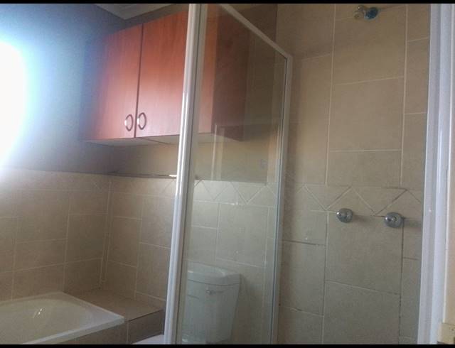 2 BEDROOM TOWNHOUSE FOR SALE IN GROBLERPARK